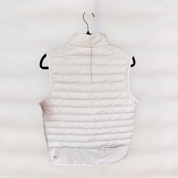 Lululemon Down For A Run Vest - Picture 8 of 8
